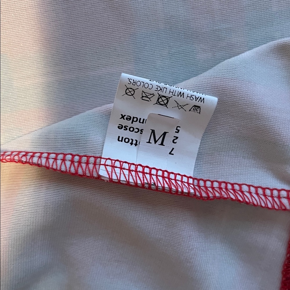 Holiday blouse size medium - Picture 5 of 8